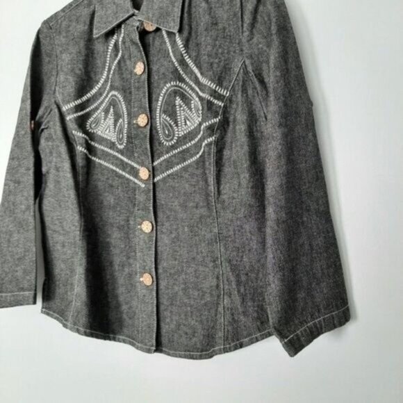 ORLY Denim 3/4 Utility Sleeve Jean Embroidery Button Down Shacket Sz 6 - Picture 6 of 13